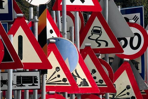В Москве создадут электронную карту дорожных знаков и светофоров