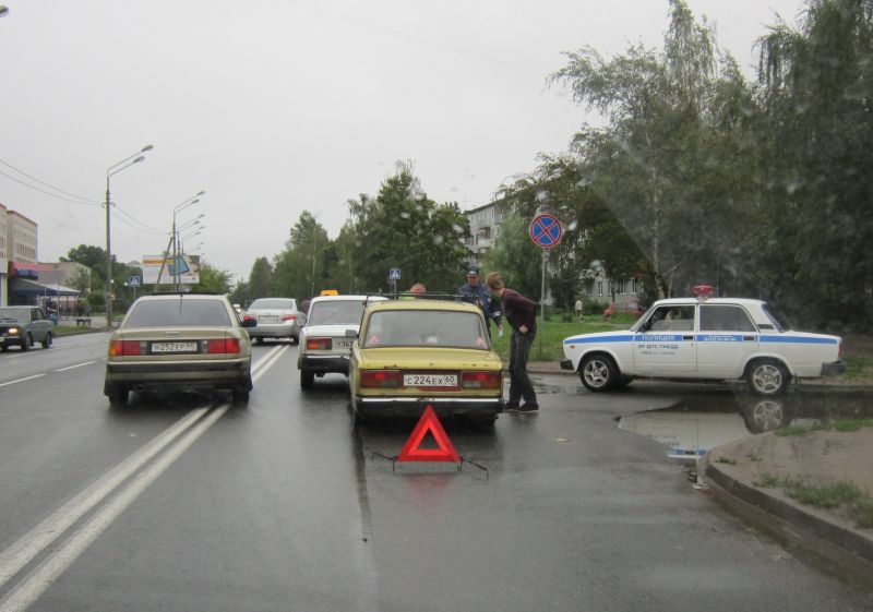 В 2012 году количество ДТП в Псковской области сократилось на 5,5%, пострадавших в них людей – на 3,7%