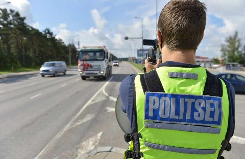 В Эстонии за превышение скорости на 1 км/ч будут штрафовать на 40 евро