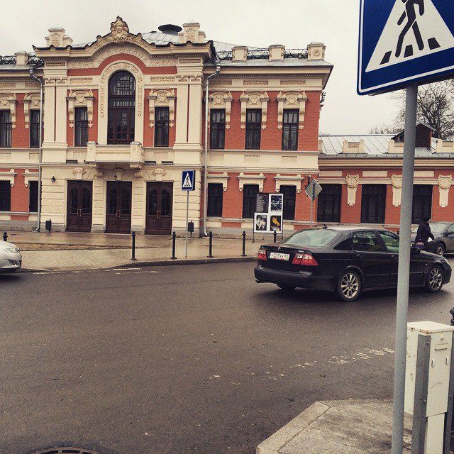 УГХ и "Убитые дороги Пскова" проверили состояние отремонтированных в прошлом году улиц