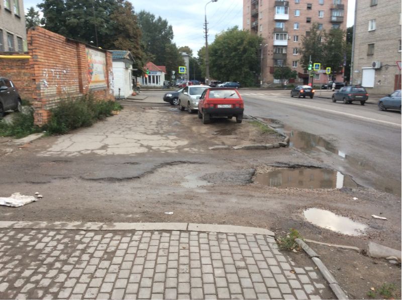 Администрация города должна устранить дефекты дорожного покрытия на ул. Гражданской до 23 апреля по предписанию ГИБДД