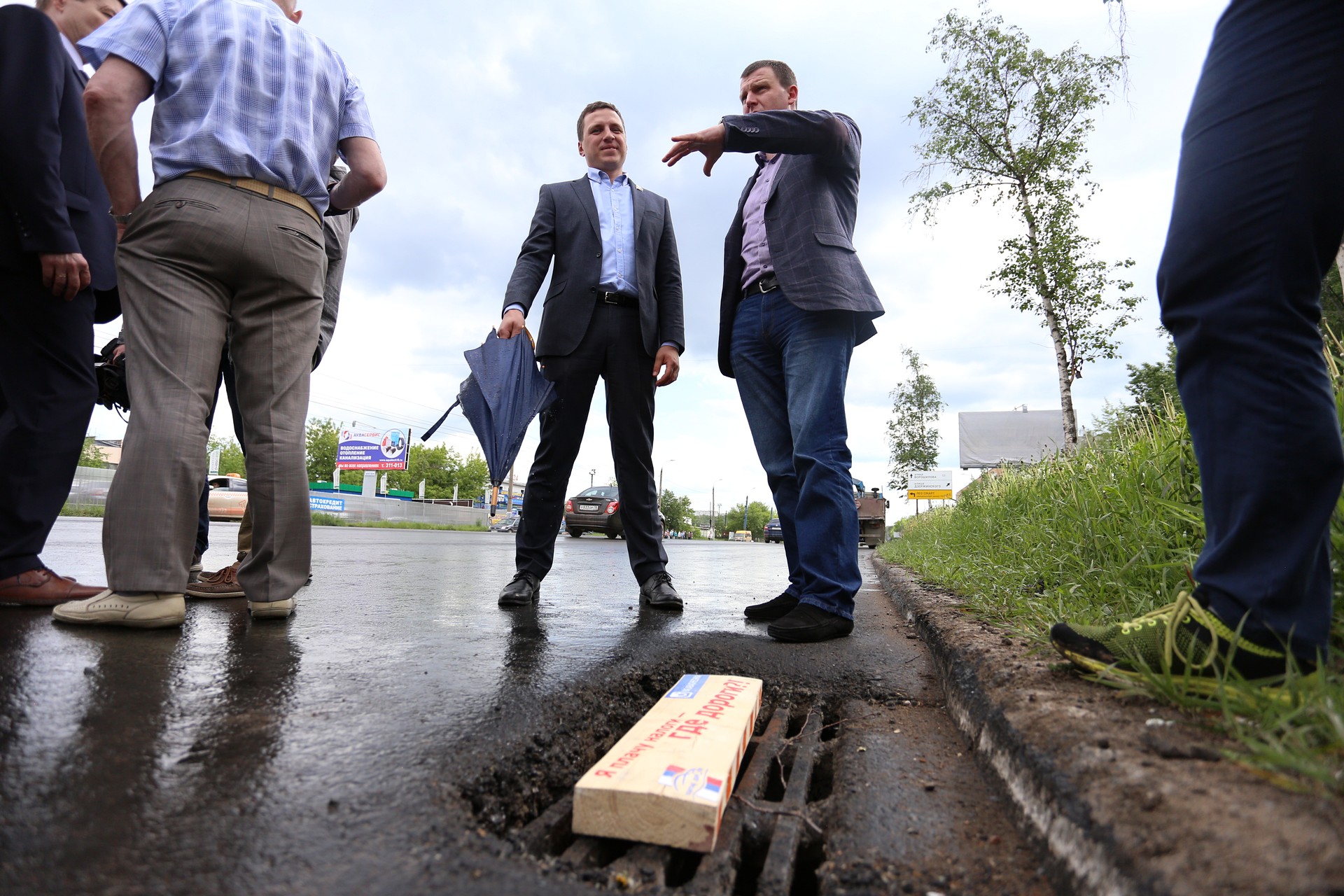 В Ижевске устранили ямы и выбоины на проверенных гарантийных дорогах