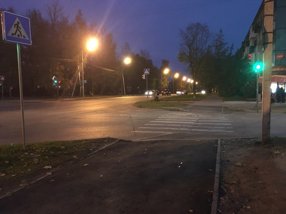 18 пешеходных переходов осветят в Пскове до 1 декабря