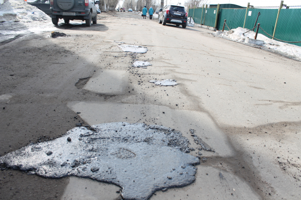 Ямочный ремонт в Архангельске вызвал множество нареканий у общественников