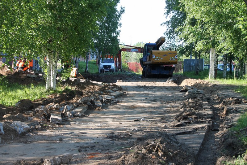 ОНФ в Коми добился проведения ремонта подъездов к больницам Сыктывкара и Эжвинского района