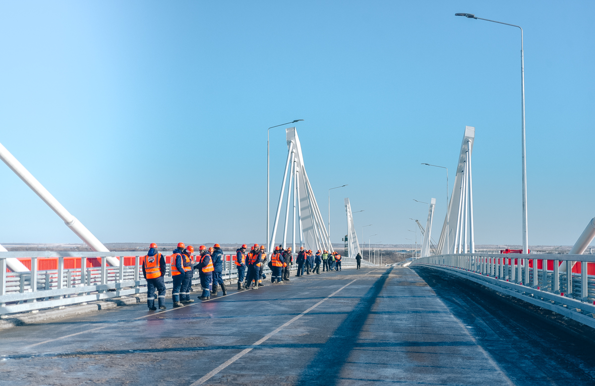 В Благовещенске достроили мост через Амур в Китай