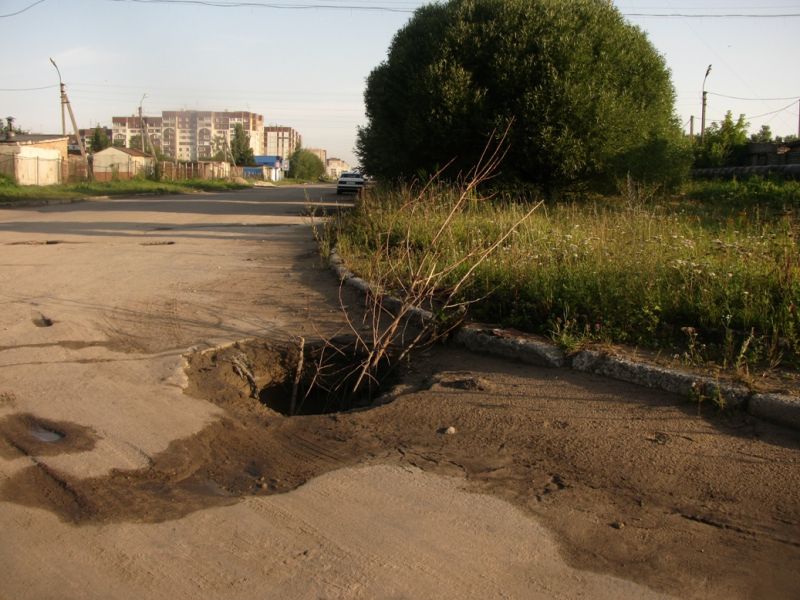 В начале ноября "Убитые дороги Пскова" проверят городские дороги