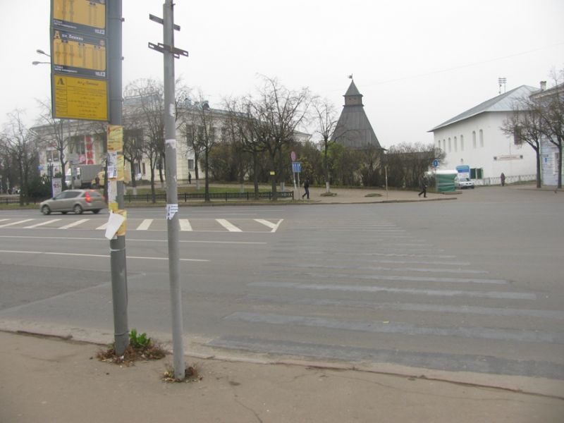 Ликвидирован пешеходный переход напротив Кремля