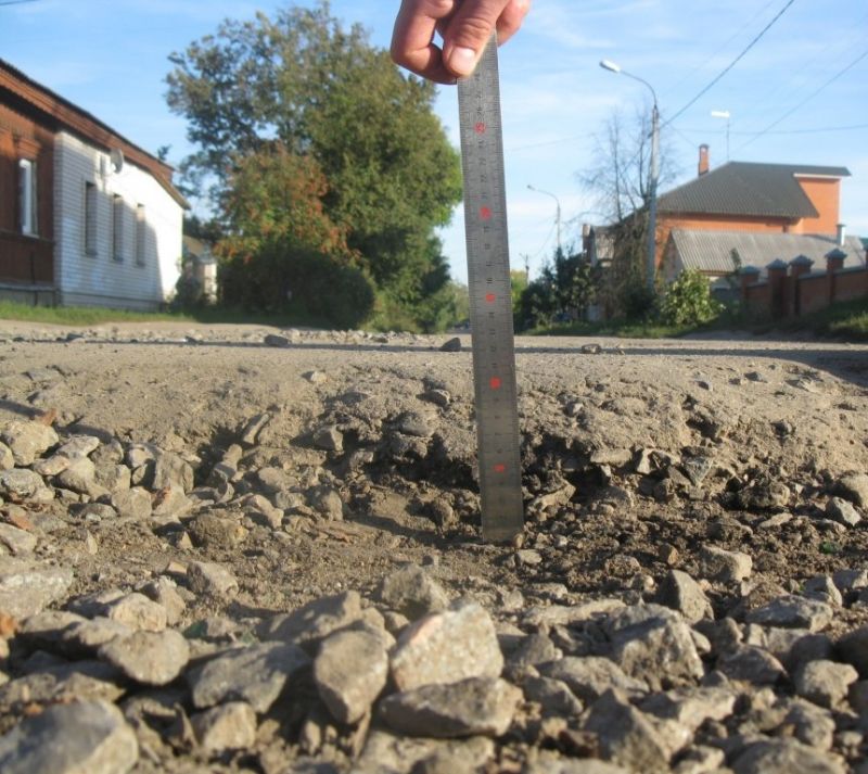В Орловской области установят общественный контроль за ремонтом дорог 