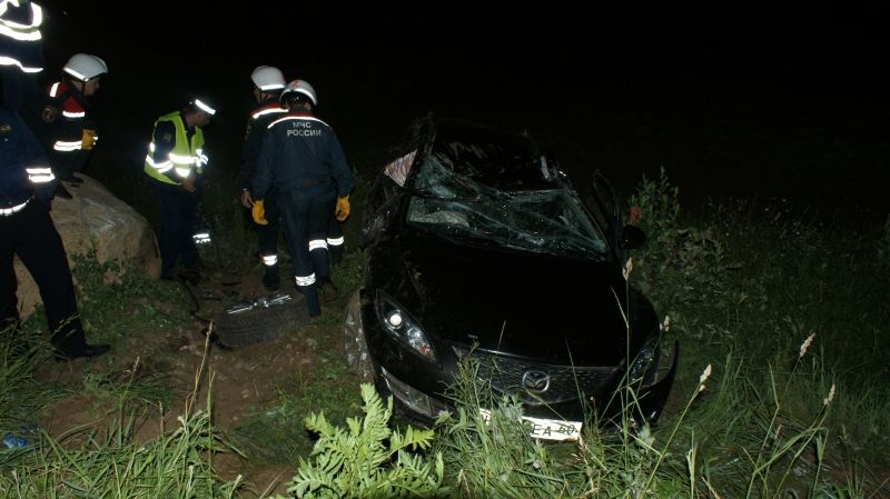 «Мазда» съехала в кювет на дороге Писковичи – Молгово, два человека погибли