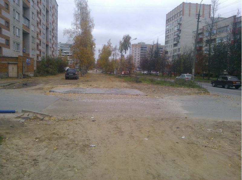 Дмитрий Веселов попросил губернатора принять меры по восстановлению тротуара на ул. Звездной