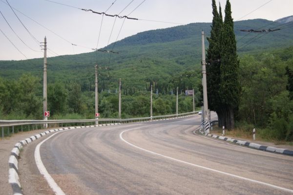 Росавтодор оценивает стоимость ремонта дорог Крыма и Севастополя в 1,2 млрд рублей 