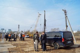 Андрей Турчак побывал на площадке по строительству автомобильного путепровода в Великих Луках