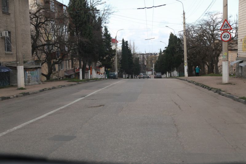 Обустройство дорог у школ и поликлиник в Севастополе