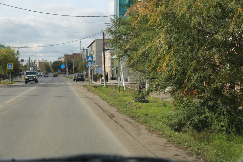В Мариинске установлены недостающие знаки около школ