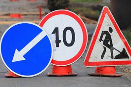 Госдума приняла поправки о штрафах за плохие дороги