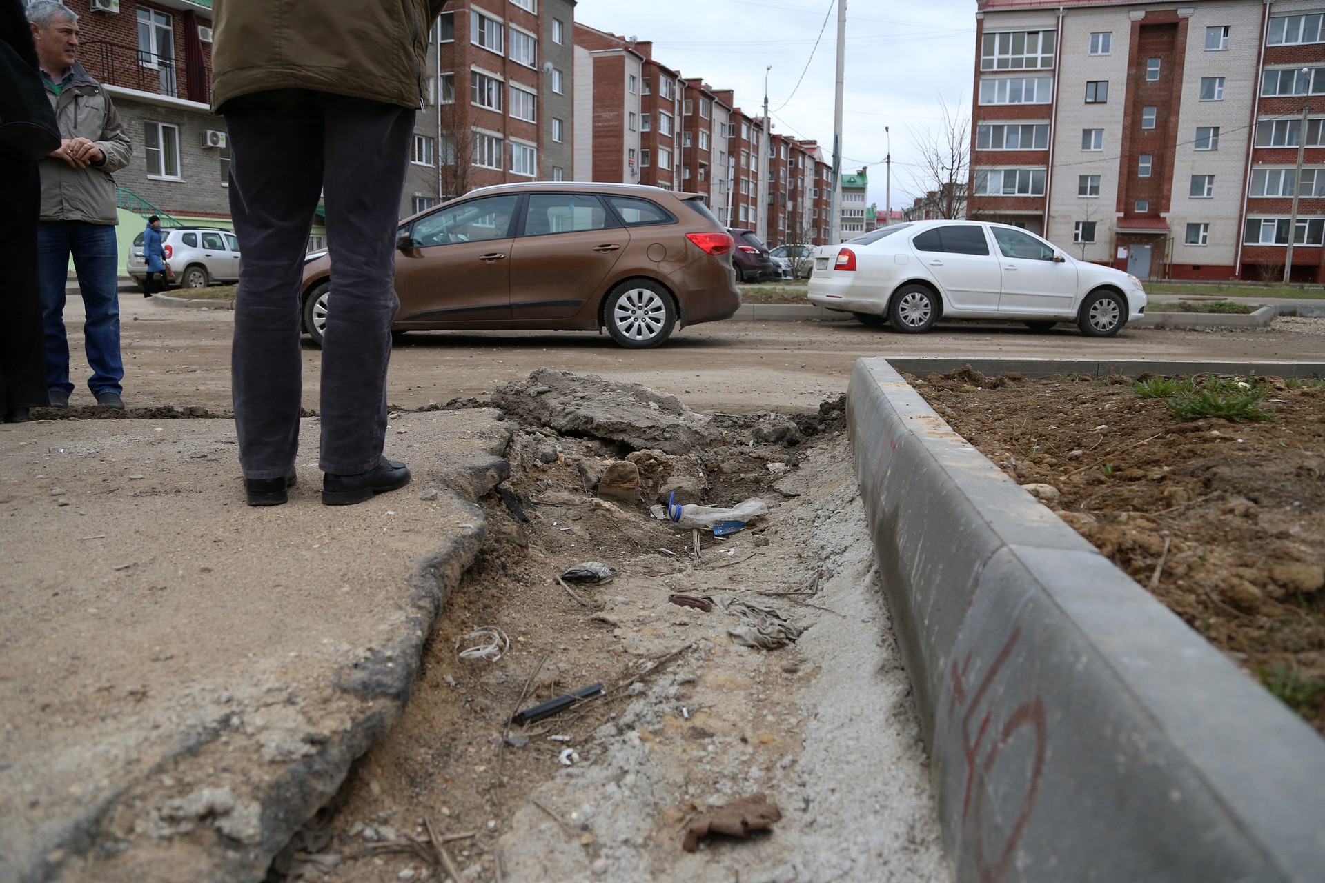 На недобросовестных подрядчиков в Смоленске готовятся исковые заявления в суд