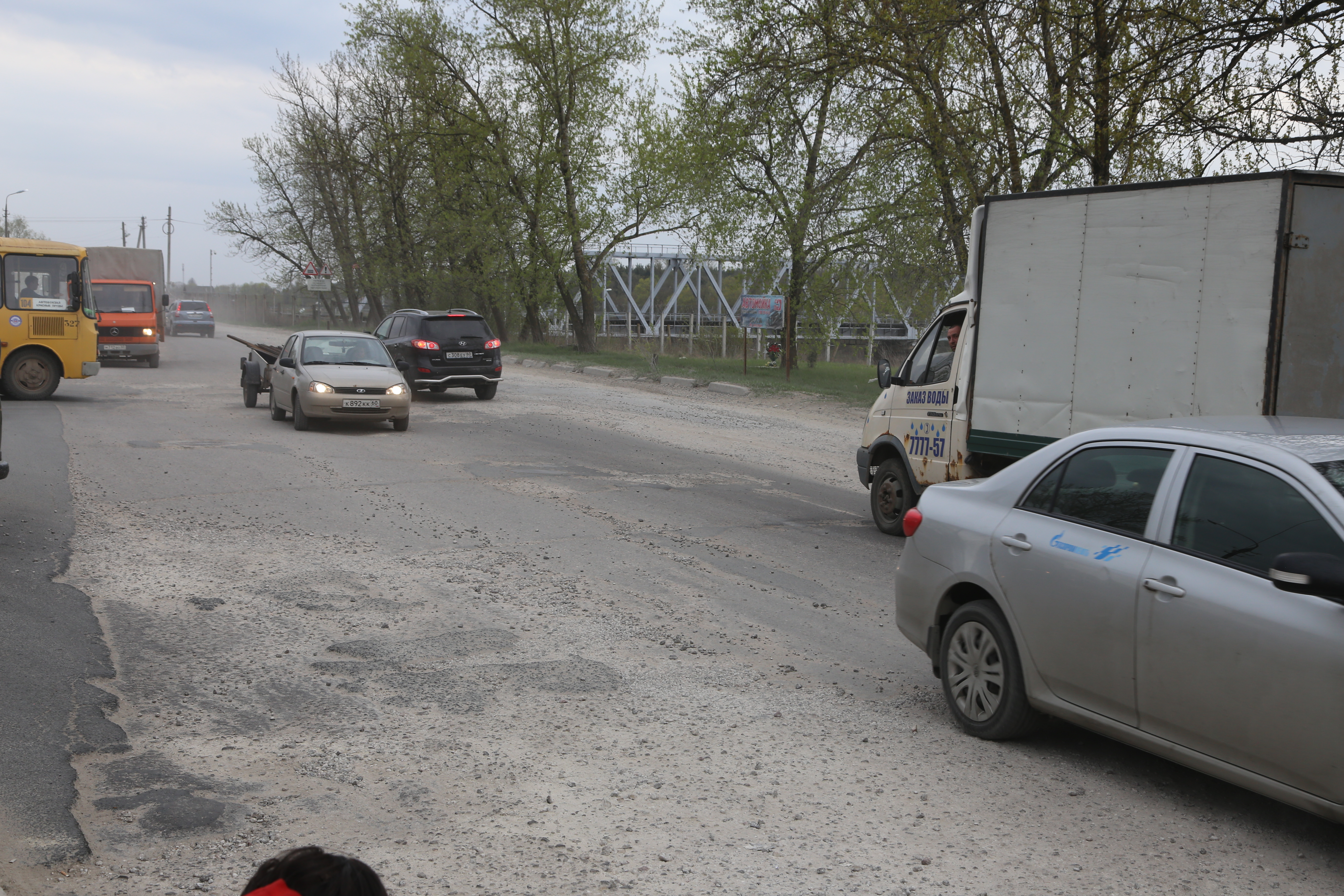 Объявлены аукционы на ремонт дорог в Пскове