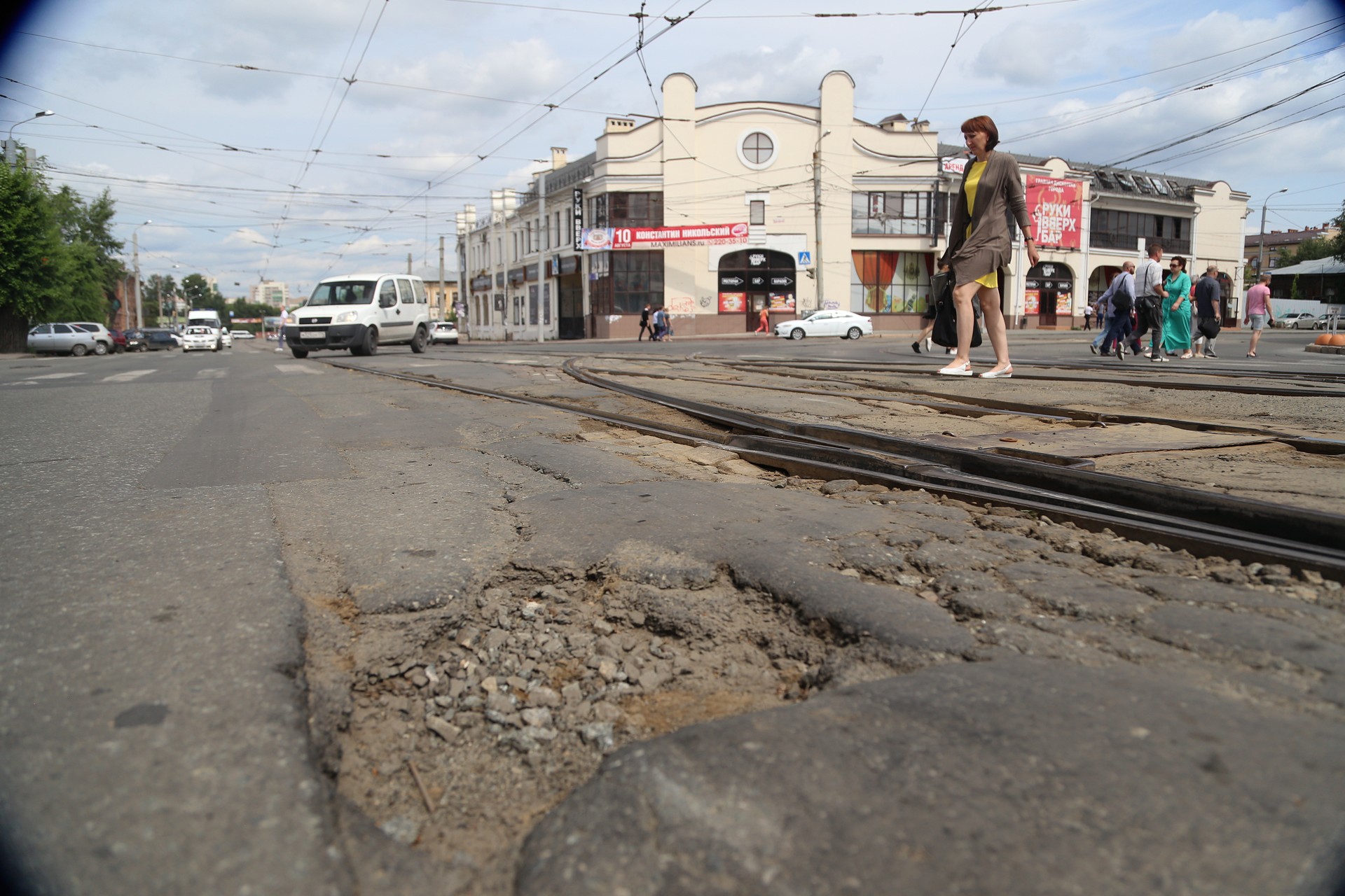 Администрация Челябинска считает дефекты на дорогах нормативными