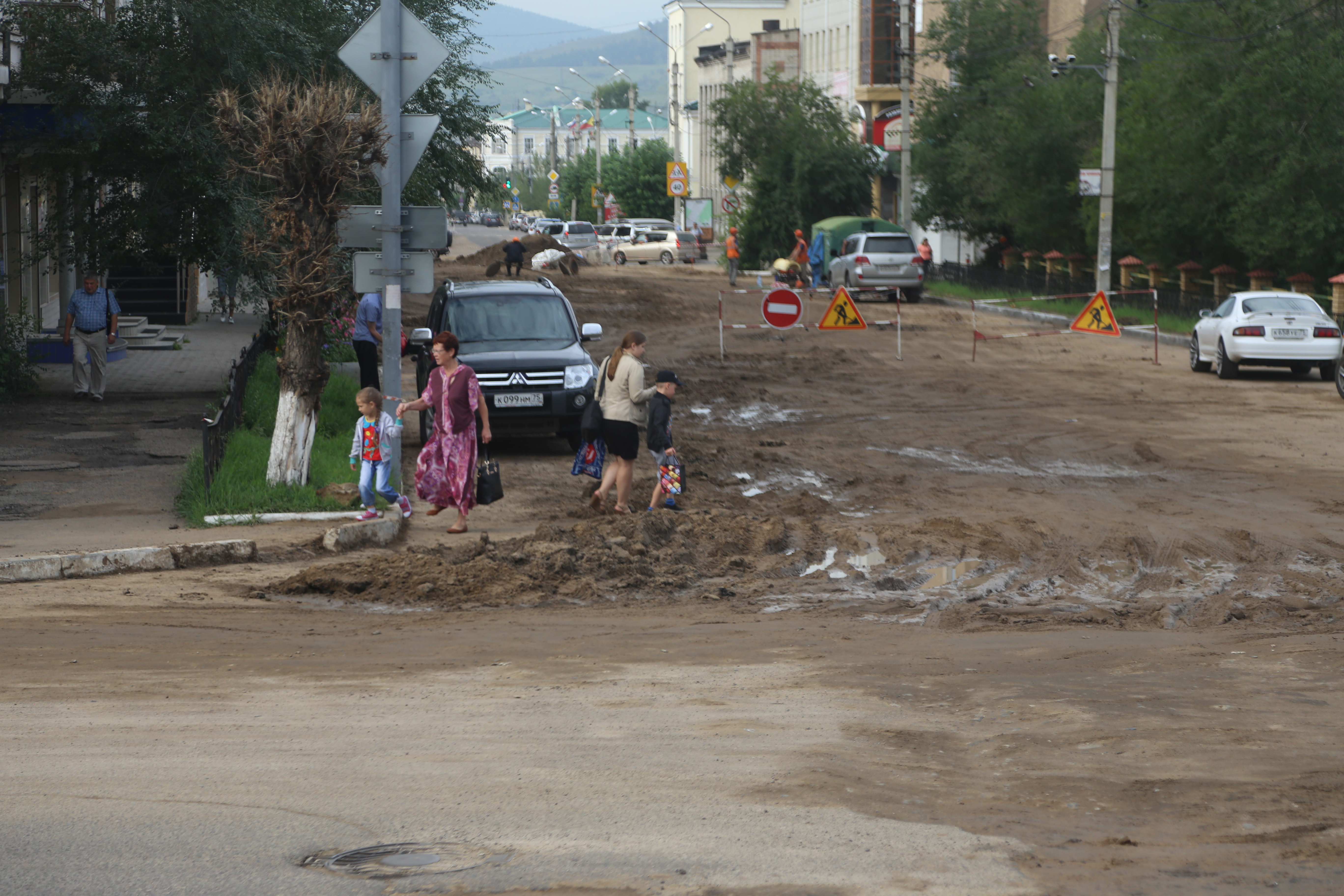 Администрация Читы считает недостаточное финансирование основной проблемой плохих дорог в городе