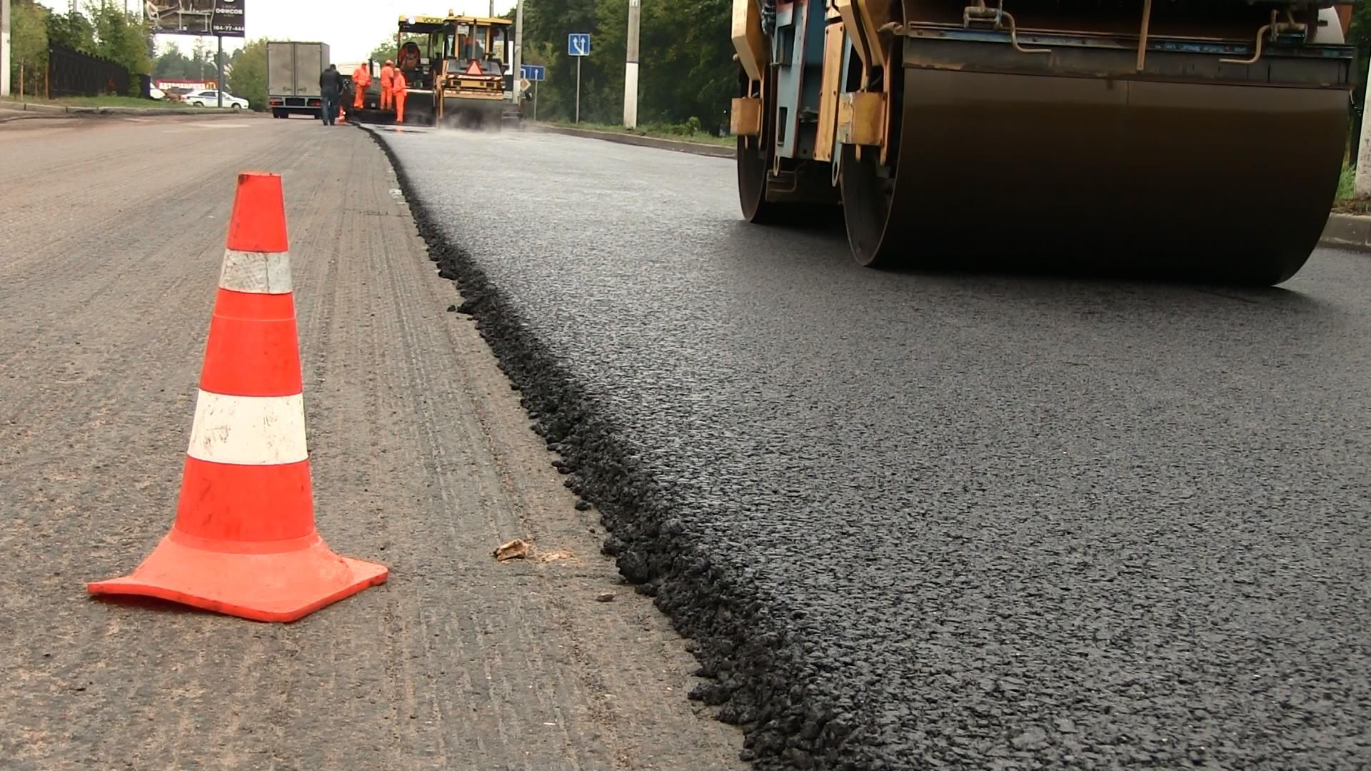 Врио губернатора призвал органы исполнительной власти сократить процедуру согласования контрактов на ремонт дорог