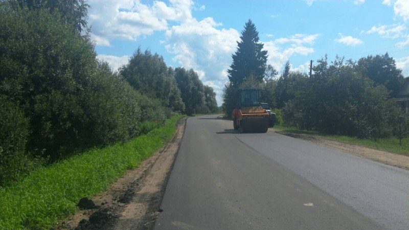 До 30 ноября планируется закончить реконструкцию дороги Загузье — Хотовань — Заклинье — граница Порховского района