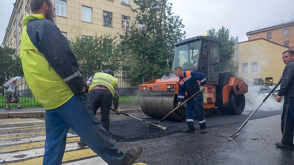 Российские дорожники не успевают потратить средства, выделенные на восстановление дорог по БКД