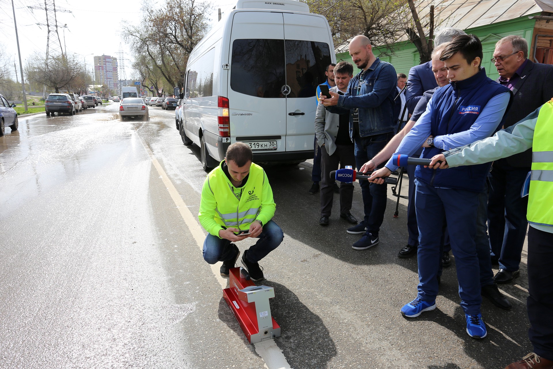 Инспекция в Астрахани - ТОП-10 участков с «Карты убитых дорог» отремонтированы на 100%
