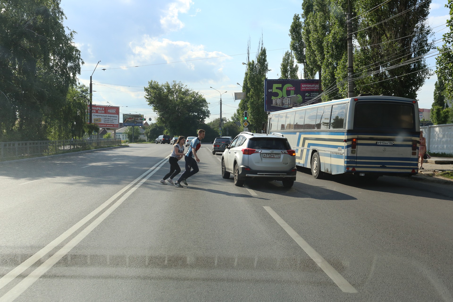 Воронежские власти не торопятся исправить ситуацию с безопасностью на дорогах города
