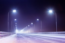 Три способа сэкономить электричество на дорогах